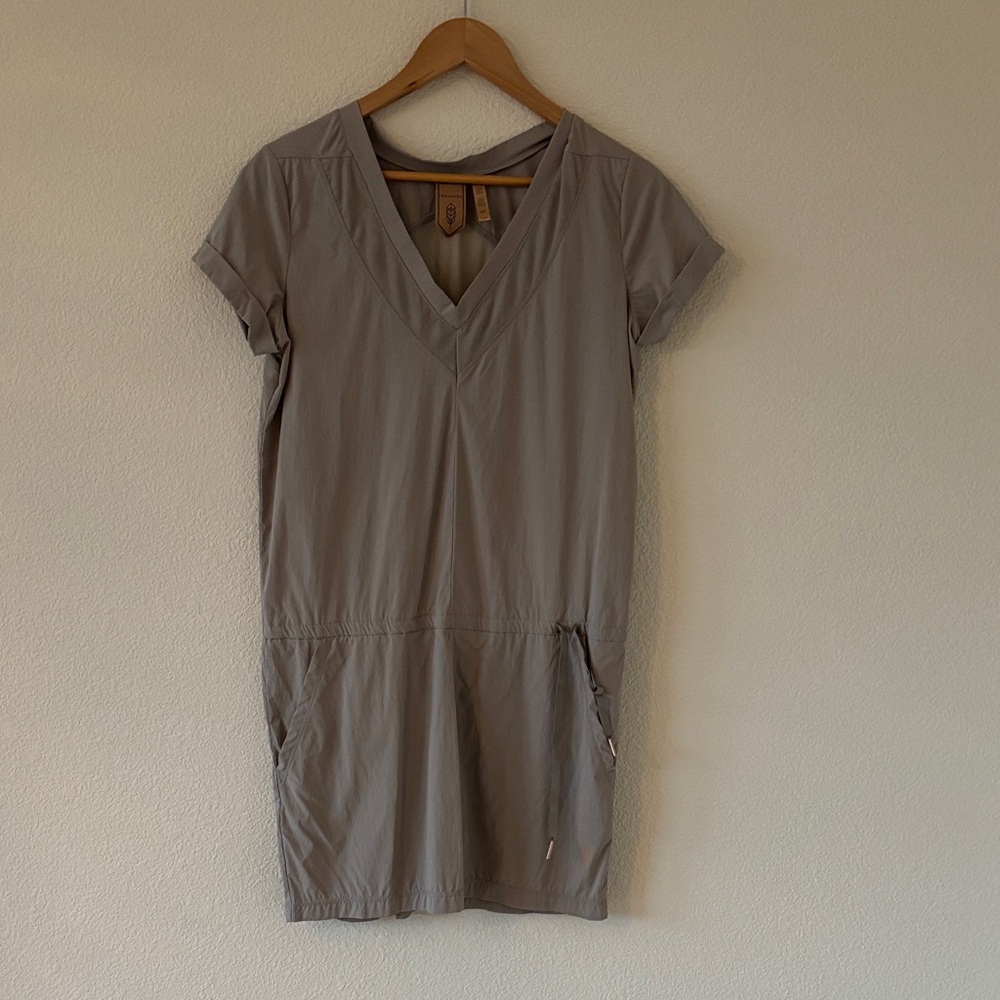 Indygena Gray V-Neck Short Sleeve Dress Size S | P
